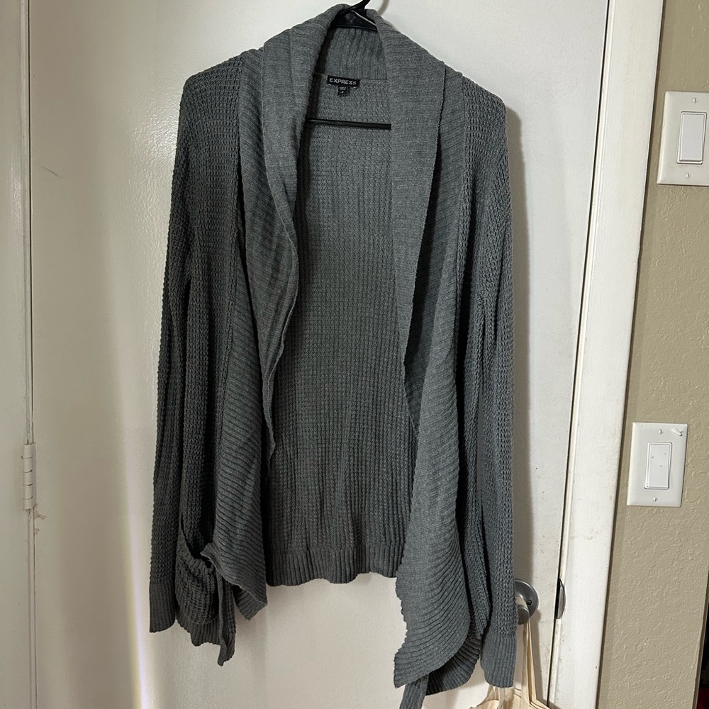 Heather gray lightweight knit cardigan, express size small